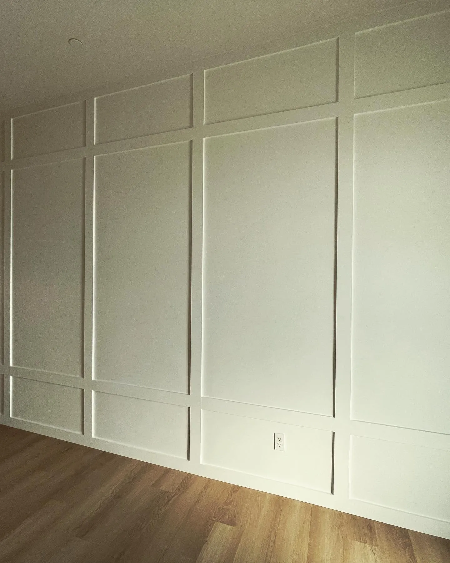 Board & Batten Hallway and Stairwell by PrimeSpec Construction — photo 6 of 9